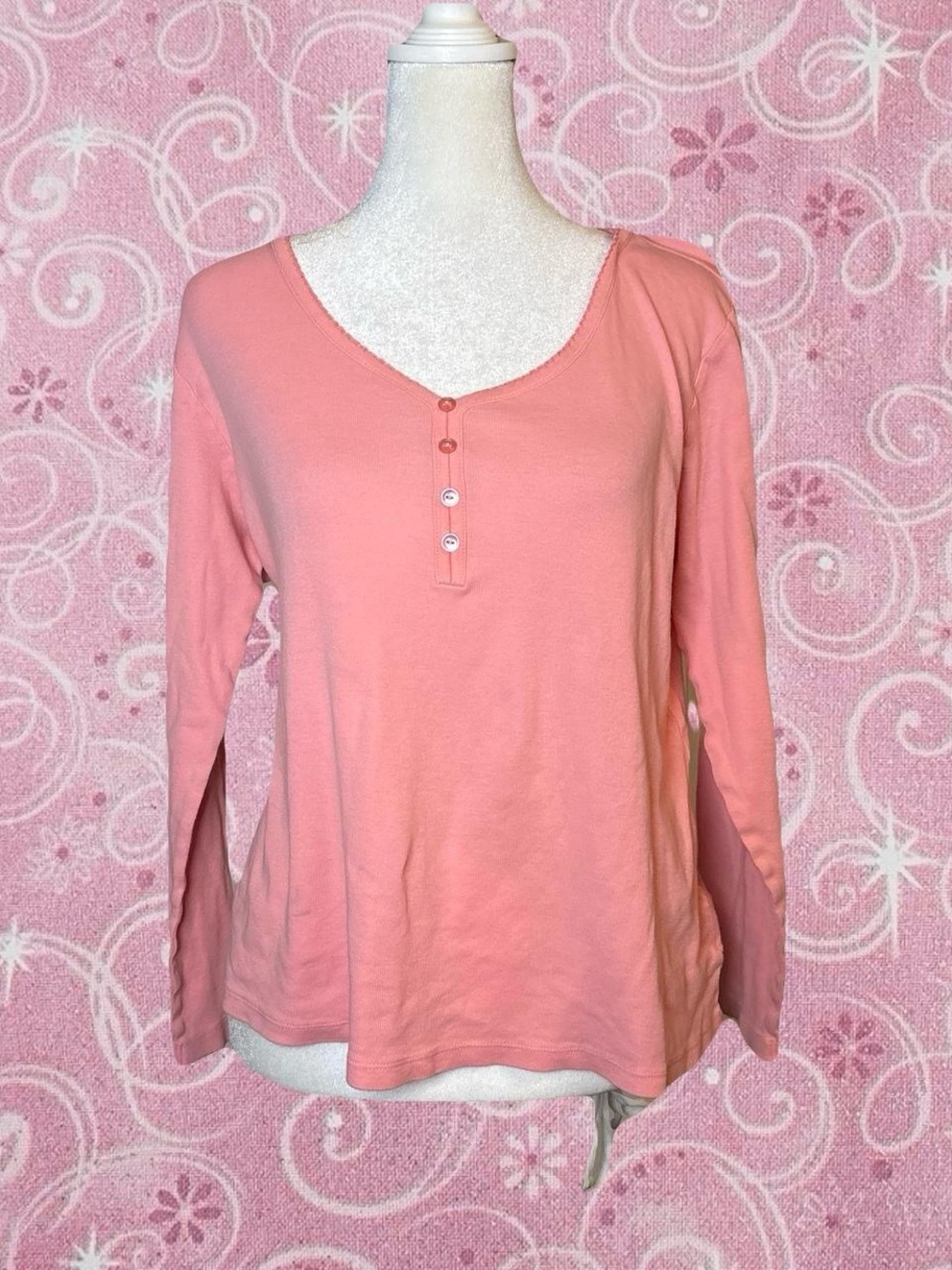Y2k pink long sleeve top with button detail